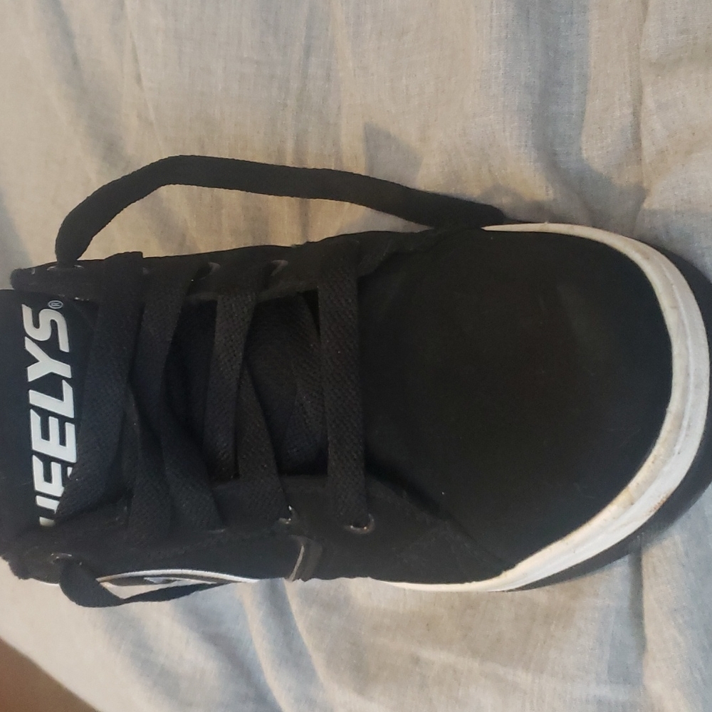 Heelys - Picture 2 of 2
